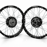 ΖΑΝΤΕΣ HYPER-X ΜΑΥΡΕΣ ΜΕ ΝΙΚΕΛ ΑΚΤΙΝΑ ΤΡΥΠΗΤΗ YAMAHA CRYPTON X135 / YAMAHA CRYPTON T110 / YAMAHA CRYPTON S115